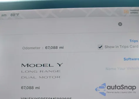 2021 Tesla Model Y Long Range Dual Motor All-Wheel Drive z USA, uszkodzony, nr VIN 5YJYGDEE0MF082605